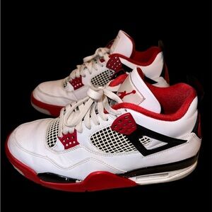 Air Jordan Retro 4 Fire Red